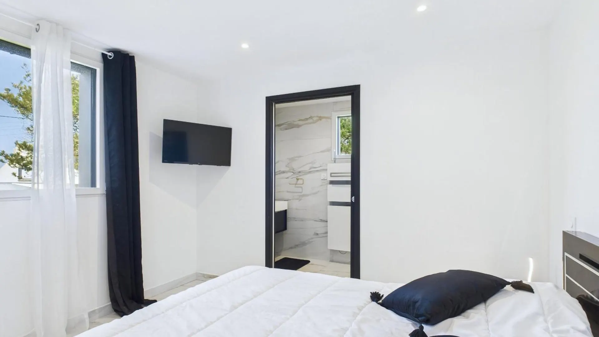 Maison Familiale 7 Personnes A 150M De La Mer بلوغيرنياو 0*,