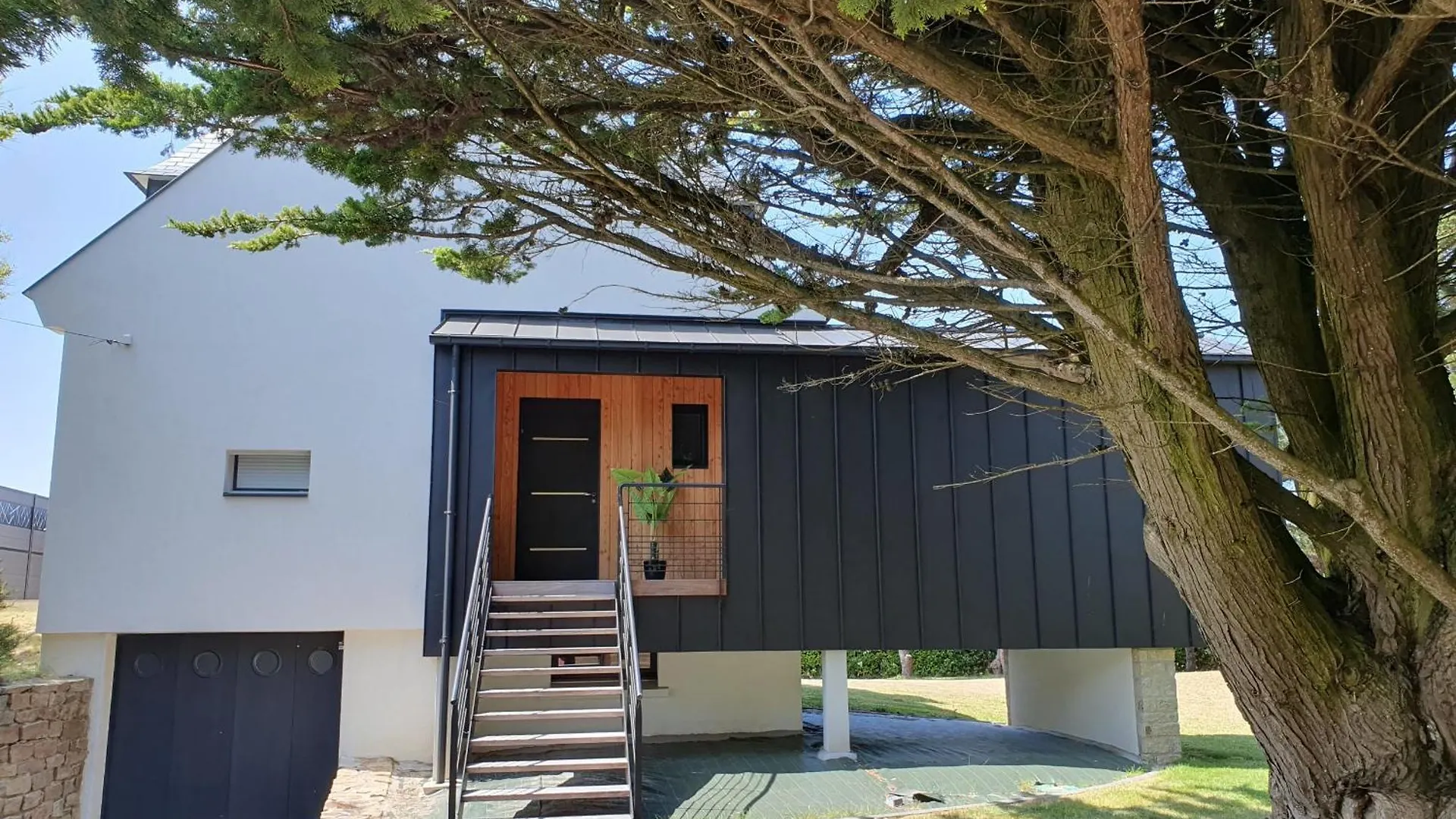 Maison Familiale 7 Personnes A 150M De La Mer بلوغيرنياو فيلة